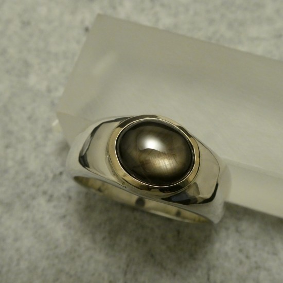 black-australian-sapphire-hmade-gold-silver-ring-10723.jpg