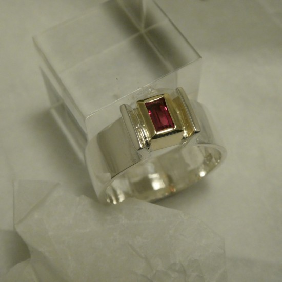 superior-ruby-gold-silvcer-modern-ring-30154.jpg