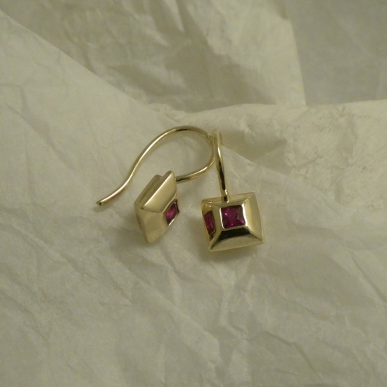 26ct-ruby-princess-9ctgold-earrings-60511.jpg