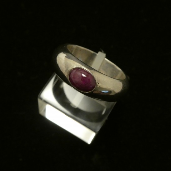 opaque-ruby-cabochon-hmade-silver-ring-00802.jpg