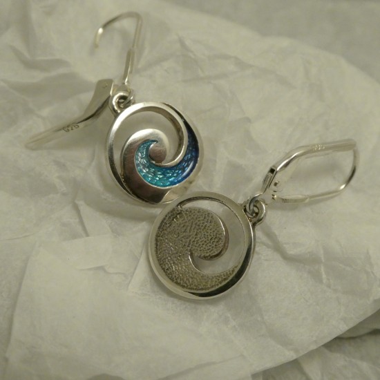 wave-curl-silver-enamel-earrings-70176.jpg