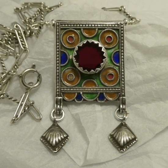 traditional-moroccan-enamelled-silver-necklace-50013.jpg
