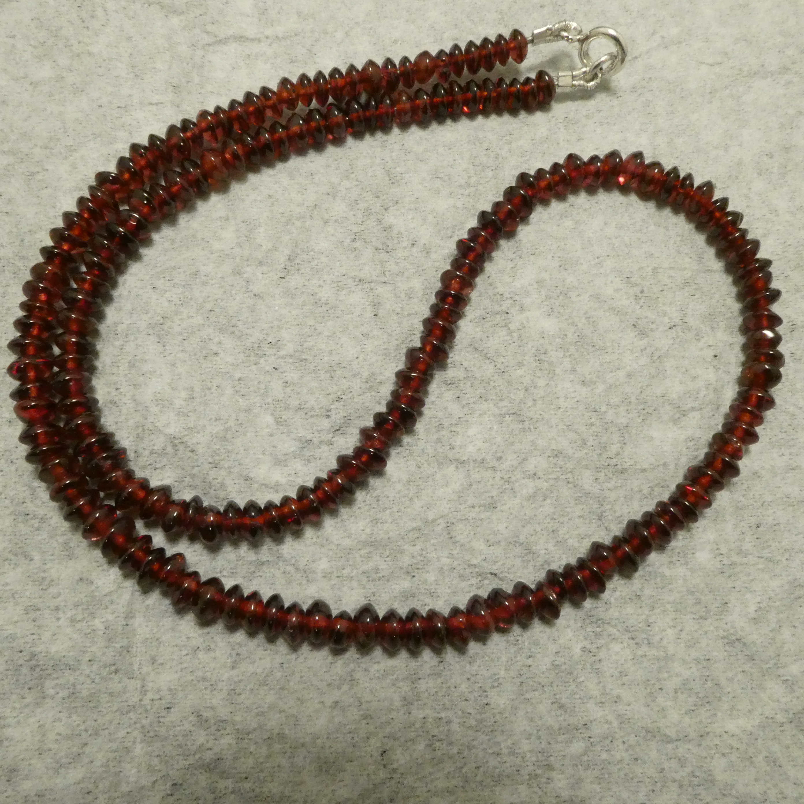 garnet chip necklace