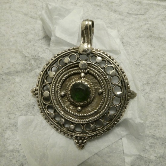 southern-afghani-tribal-silver-pendant-10221.jpg
