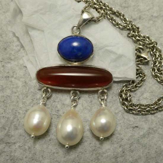organic-pearls-cornelian-lapis-lazuli-silver-pendant-10569.jpg