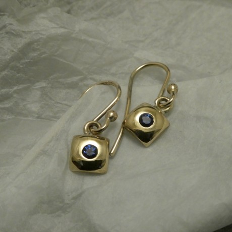 solid-smoothed-blocks-9ctgold-earrings-ceylon-sapphires-10780.jpg