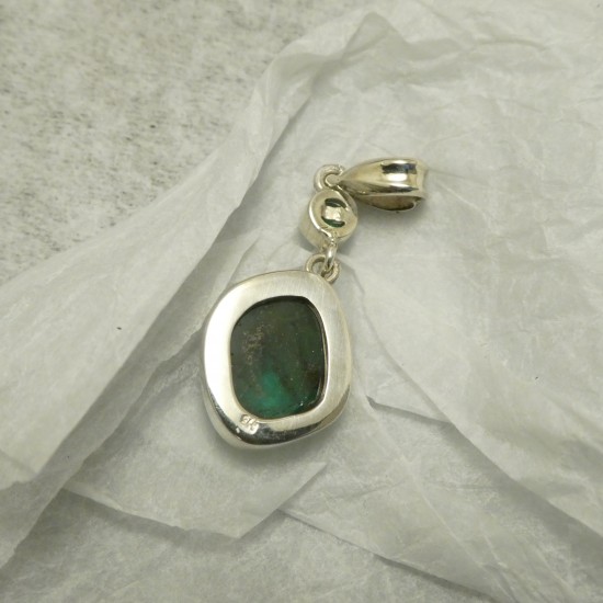 two-natural-emeralds-9ctwhgold-pendant-10687.jpg