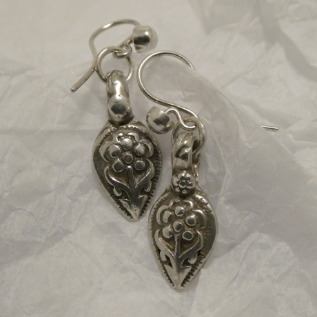 old-headdress-tribal-silver-earrings-80301.jpg