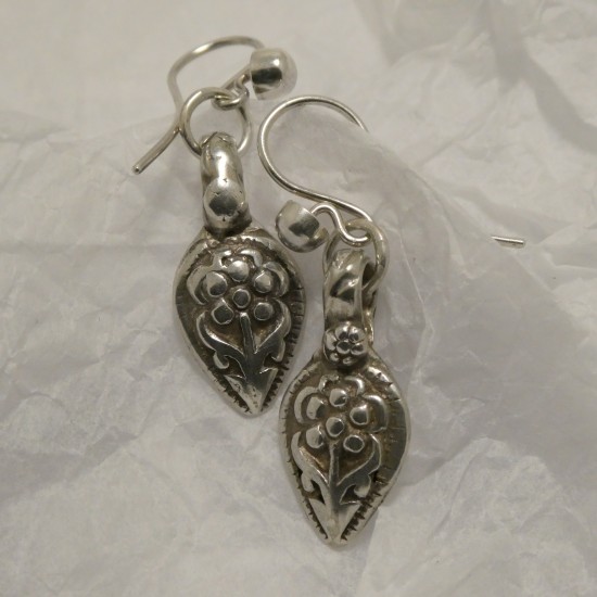 old-headdress-tribal-silver-earrings-80301.jpg