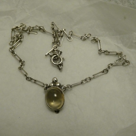 simple-elegant-citrine-cab-silver-necklace-10990.jpg