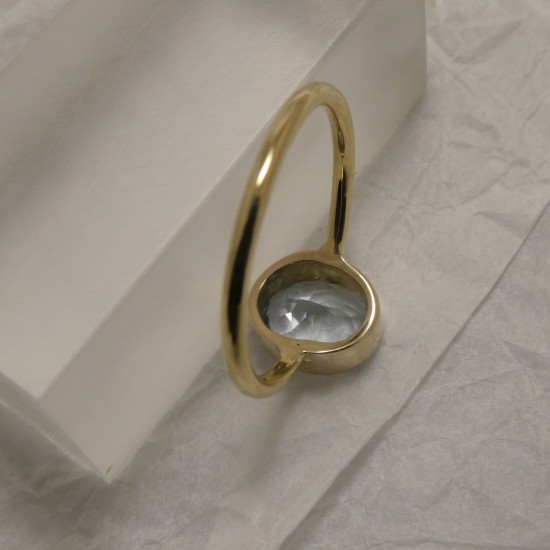 9x7mm-superfine-aquamarine-9ctgold-ring-00183.jpg
