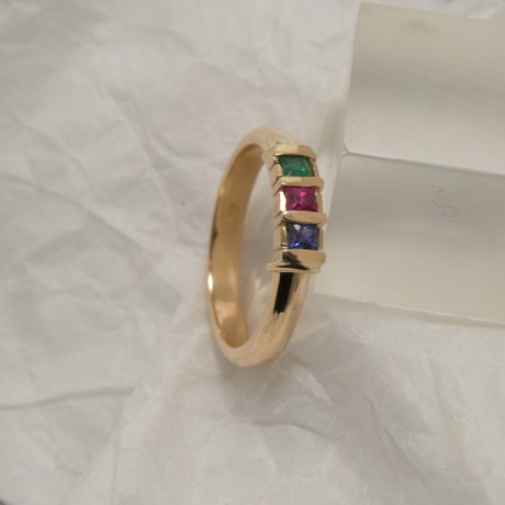 gemstones-precious-9ctrose-gold-ring-90584.jpg