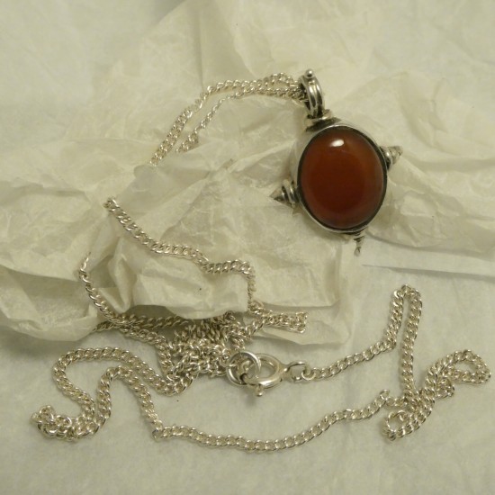 orange-red-carnelian-pendant-silver-70760.jpg