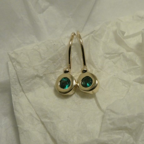 emeralds-natural-green-9ctgold-earrings-30499.jpg