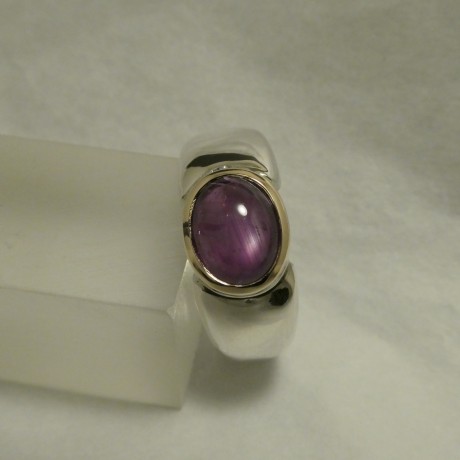 purplish-ruby-cab-goldsilver-ring-30777.jpg