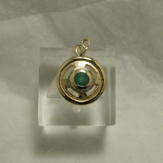 emerald-3.5mm-robust-9ctgold-pendant-30883.jpg