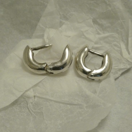 silver-huggies-earrings-sydney-made-4001.jpg