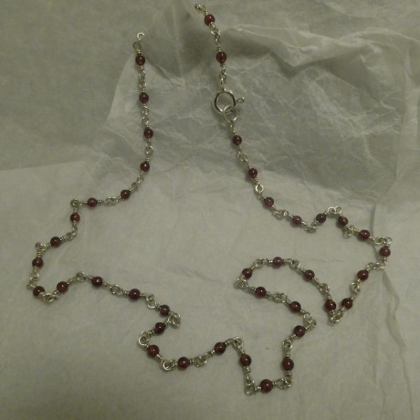 42-garnets-silver-chain-necklace-40268.jpg