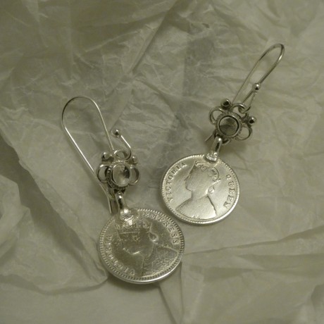 coin-silver-earrings-queen-empress-40500.jpg