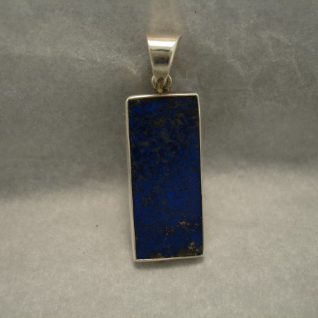 oblong-lapis-lazuli-handmade-pendant-04631.jpg