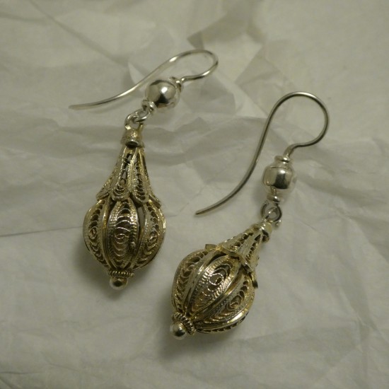antique-gilt-silver-filigree-earrings-40870.jpg