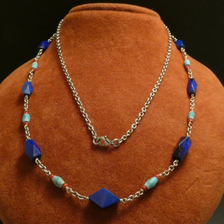 deepest-blue-lapis-lazuli-lonbg-silver-necklace-40709.jpg