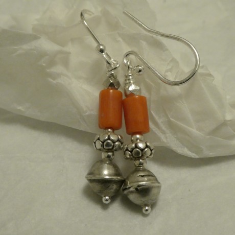 natural-orange-coral-silver-earrings-40733.jpg