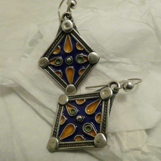 rhombus-shape-enamel-silver-earrings-40764.jpg