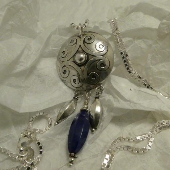 pendant-handmade-silver-lapis-lazuli-50144.jpg