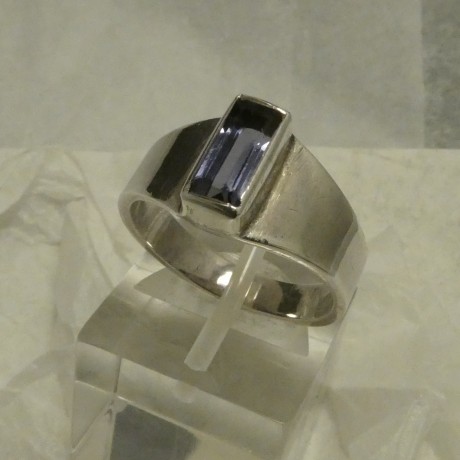 8x4mm-iolite-hmade-silver-ring-50189.jpg