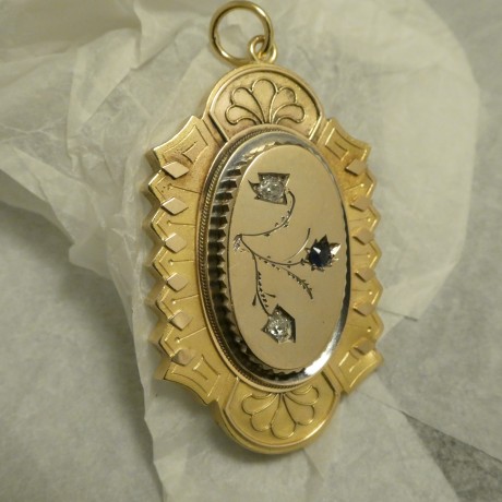 gold-gilt-gold-victorian-pendant-50212.jpg