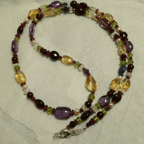 gemstones-galore-necklace-50644.jpg