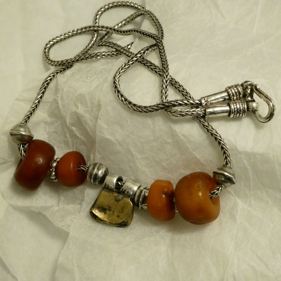 old-amber-old-silver-necklace-