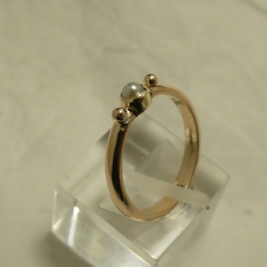 2grams-ring-rose-gold-pearl-50773.jpg