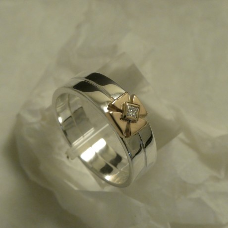 gold-maltese-cross-diamond-silver-band-50757.jpg
