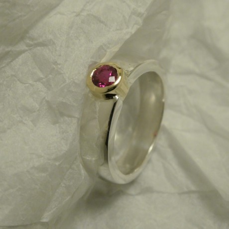 vivid-ruby-red-gold-silver-ring-50067.jpg