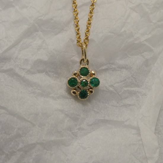five-emeralds-bright-9ctgold-pendant-90677.jpg