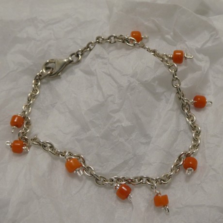 nine-coral-silver-bracelet-90714.jpg