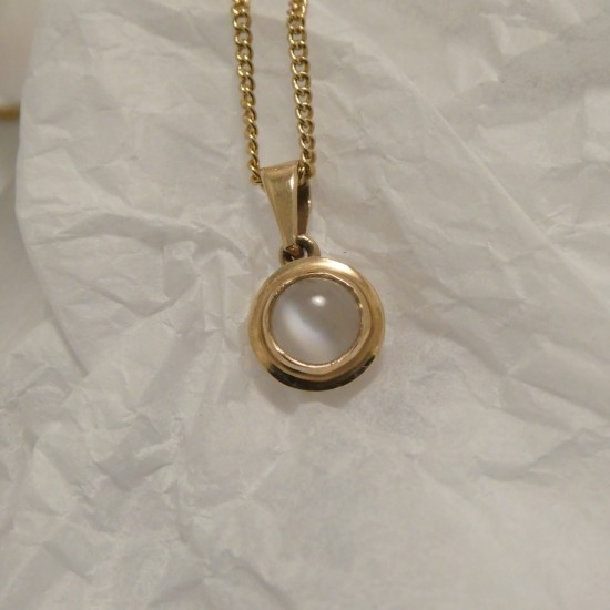 moonstone-lunar-gemstone-9ctgold-pendant-80254