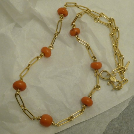 18ctgold-handmade-sydney-chain-corals-70238.jpg