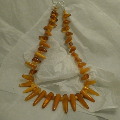 1950s-yellow-baltic-amber-necklace-70374.jpg