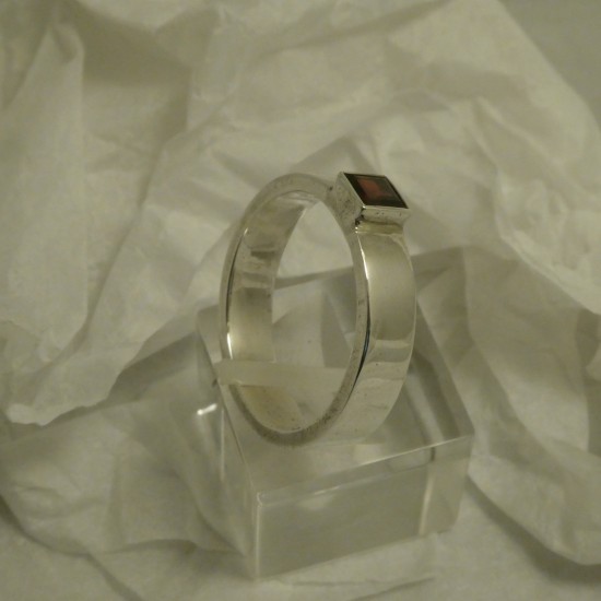 flat-profile-hmade-silver-ring-70582.jpg