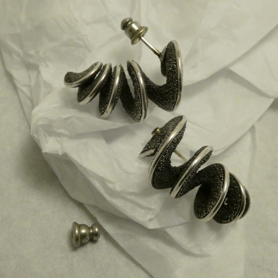 coiled-earstuds-silver-handcrafted-70609.jpg