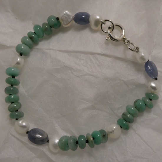 green-beryl-emerald-sapphire-pearl-90764.jpg