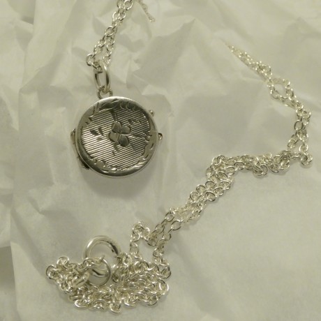 petite-antique-french-silver-locket-70952.jpg