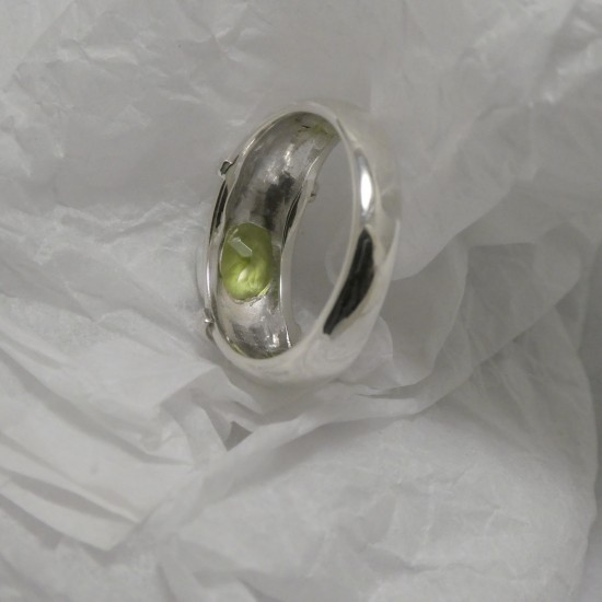 8x6mm-green-peridot-sydney-silver-80462.jpg