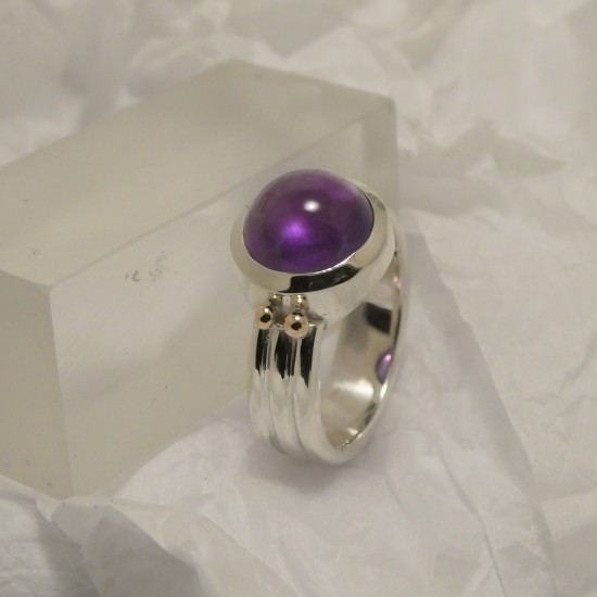 amethyst-cabochon-silver-gold-ring-80245.jpg