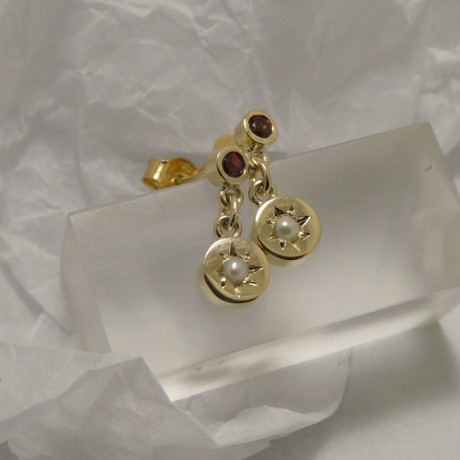 ruby-pearl-gold-eardrop-struyds-80238.jpg