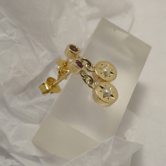 ruby-pearl-gold-eardrop-studs-80239.jpg