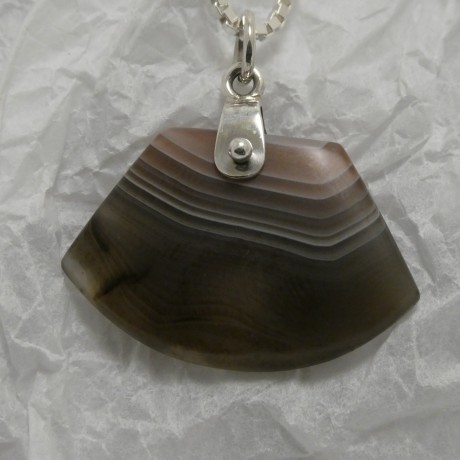 smokey-banded-agate-pendant-80643.jpg